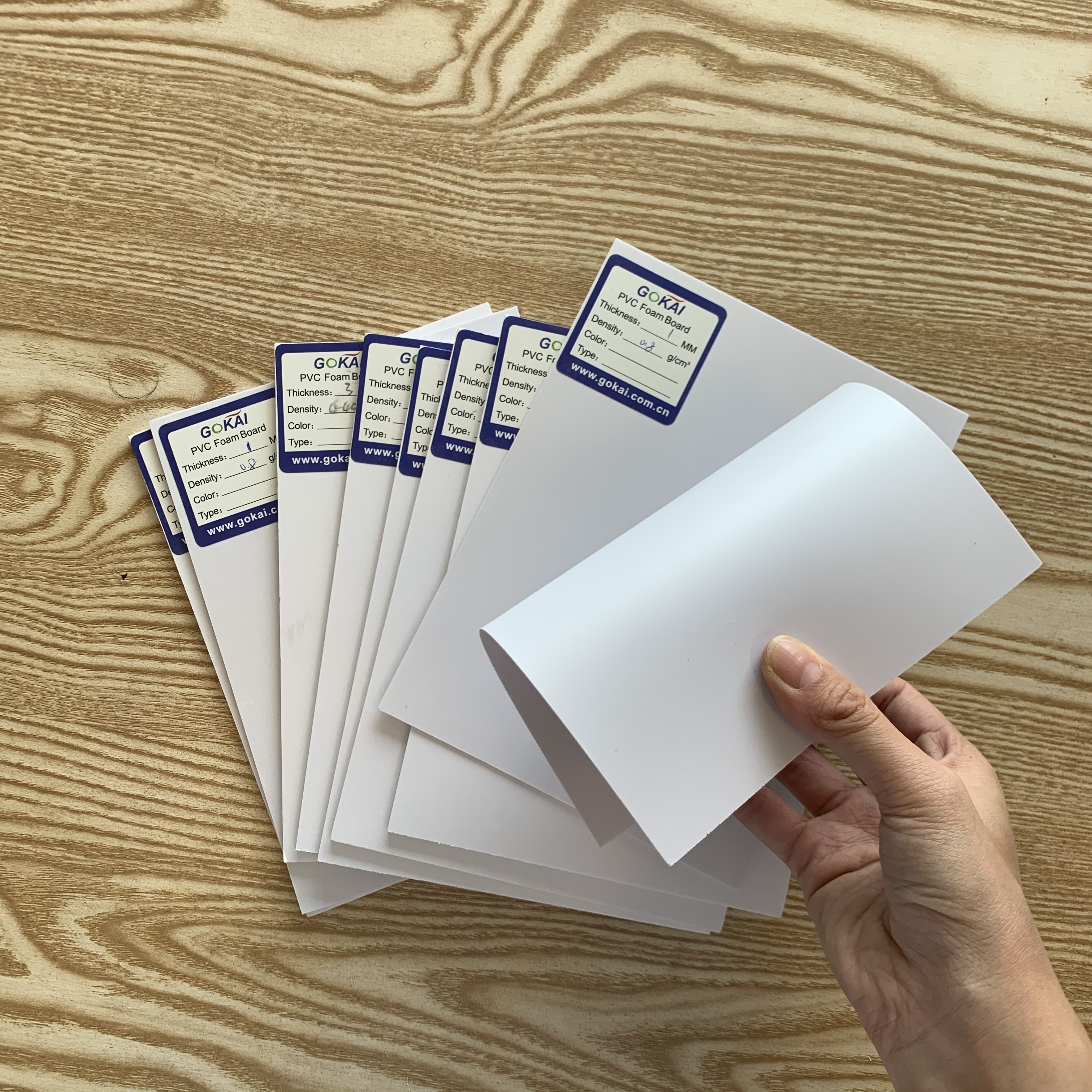 لوح إسفنجي خالٍ من PVC