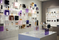 //inrorwxhpjinlp5p.ldycdn.com/cloud/pqBpiKnllqSRqlqrpnqlip/Modern-Retail-Acrylic-Display-Wall.jpg